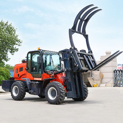 Piccolo carrello elevatore per esterni ad alte prestazioni con cabina chiusa