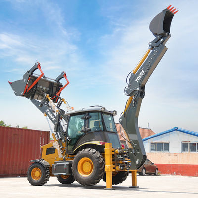 2.5ton Compact Backhoe Loader Machine dotata di vari accessori