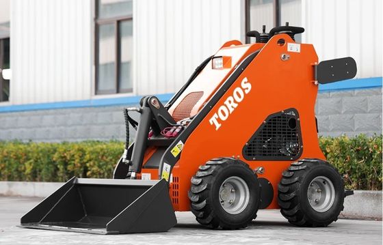 Potente Mini Stand Up Skid Steer Agricoltura Skid Steers Multiuso