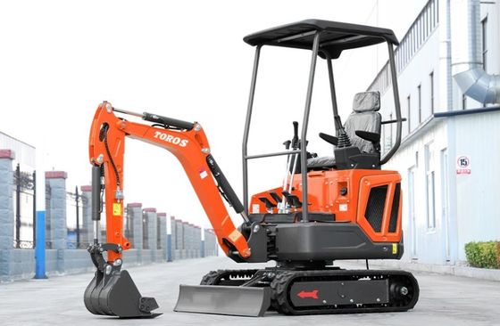 Mini escavatore 1600kg peso operativo, motore Kubota